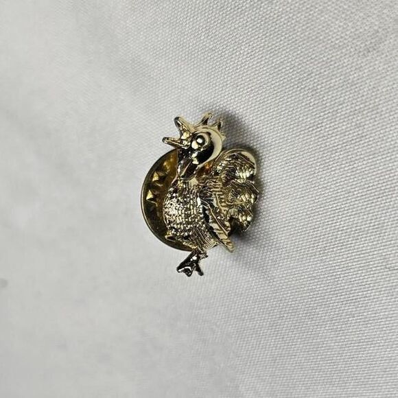 Source Unknown Jewelry - vintage 90s gold rooster broach pin